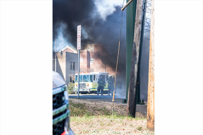 LFD Sunrise car fire 1 032419