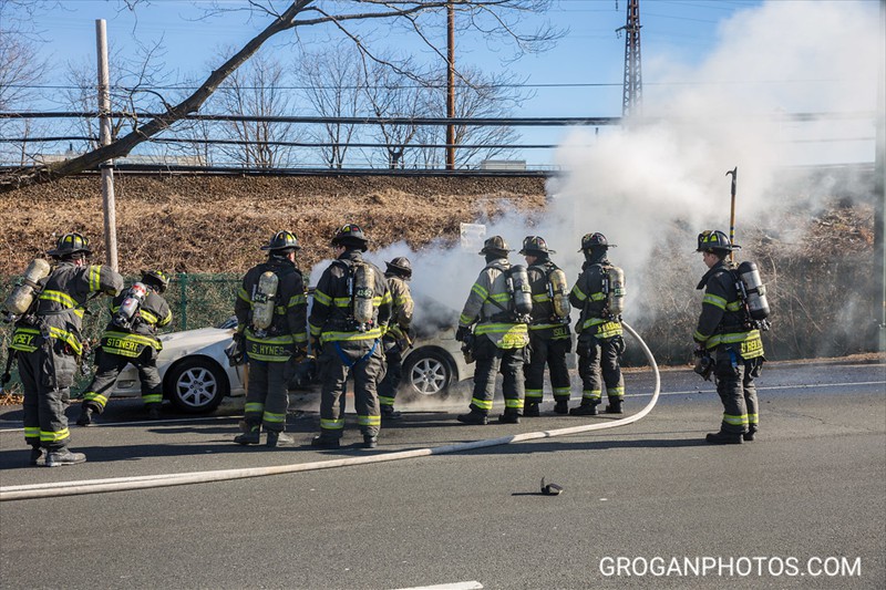 LFD Sunrise car fire 1a 032419