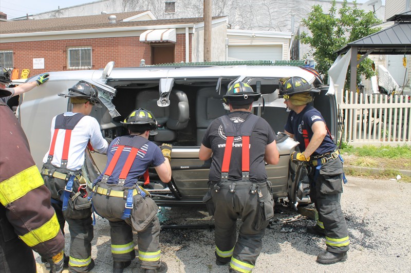 LFD training cars 9d 060219