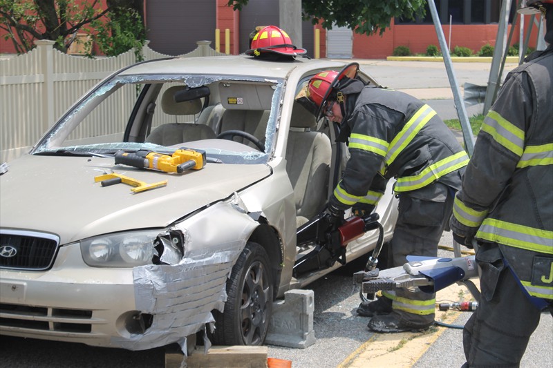 LFD training cars 9j 060219