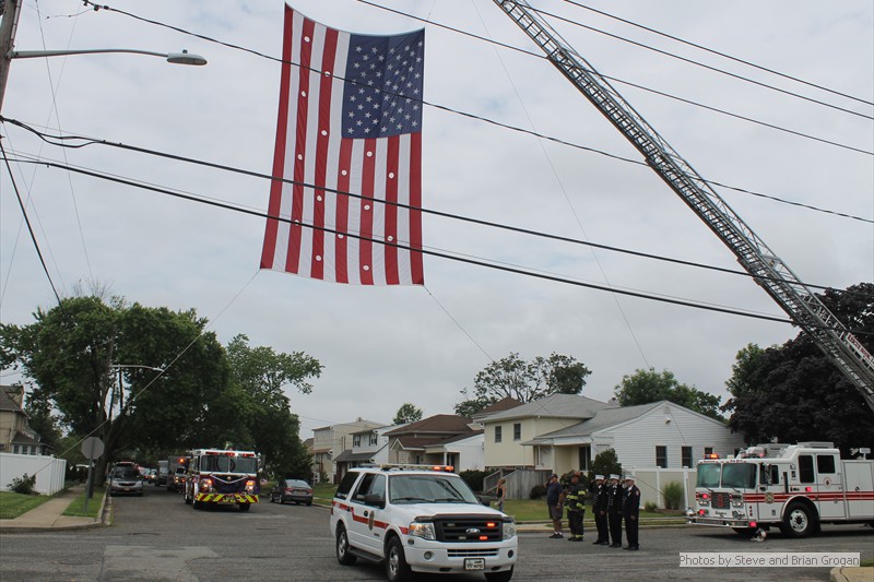 LFD Truck flag ER 3 071819